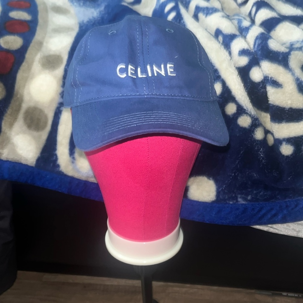 CELINE